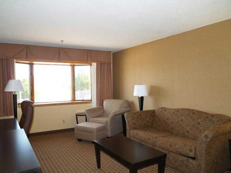 Best Western On The River Hannibal Exterior photo