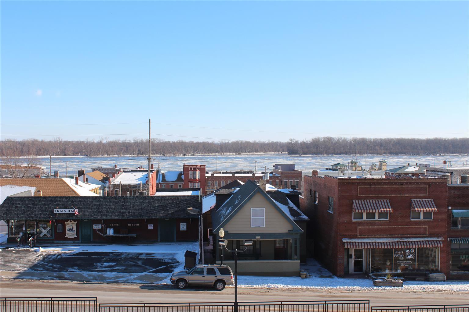 Best Western On The River Hannibal Exterior photo